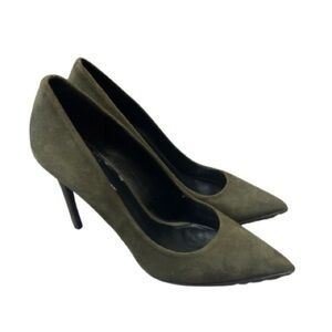 Nine West Olive Green Heels, SZ 8M NWOT
